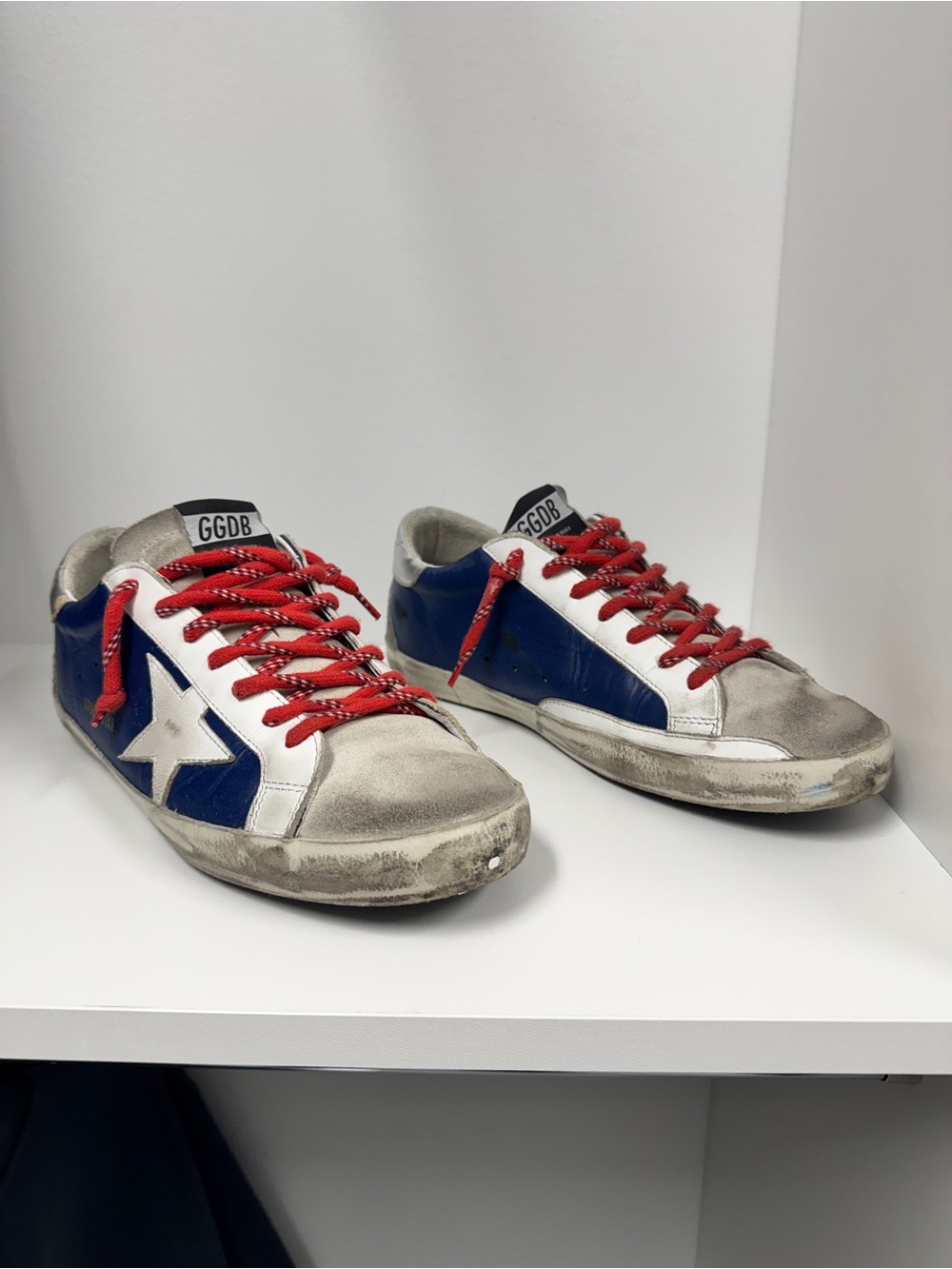 ⭐️RARE ⭐️Golden goose Men's Blue & White Leather Sneakers with Red Laces
